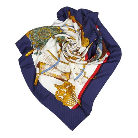 foulard hermes prezzo basso|hermes scarf outlet.